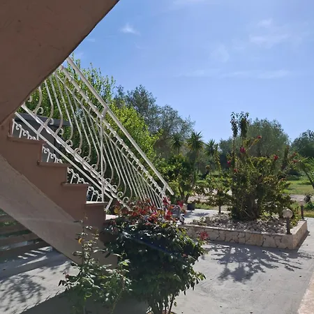 Apartment Trousas Double *