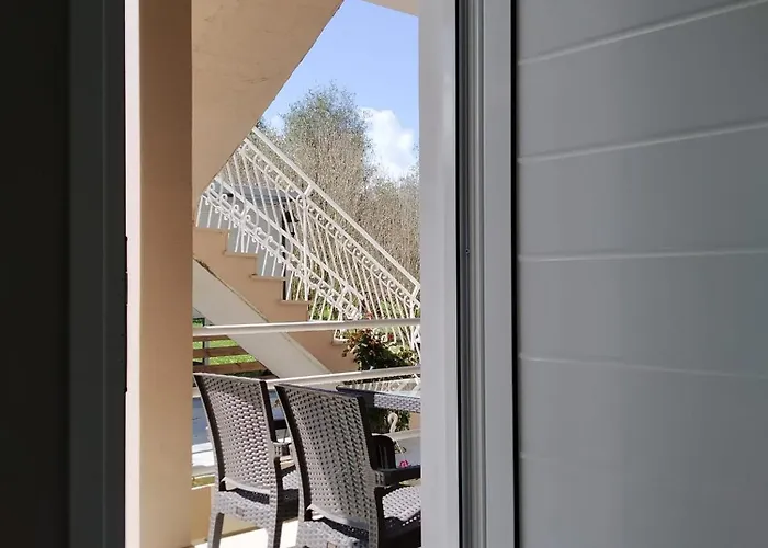 Trousas Double 아파트 로다