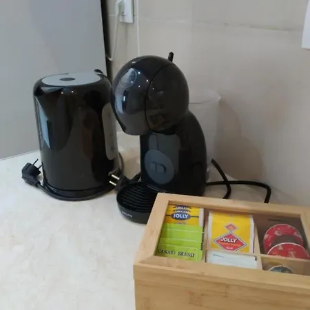 Trousas Double Daire Roda (Corfu)